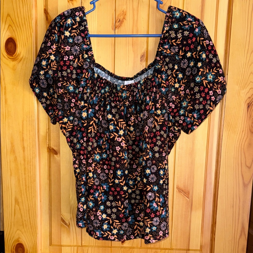 Joyspun ditsy black floral gauze top xl